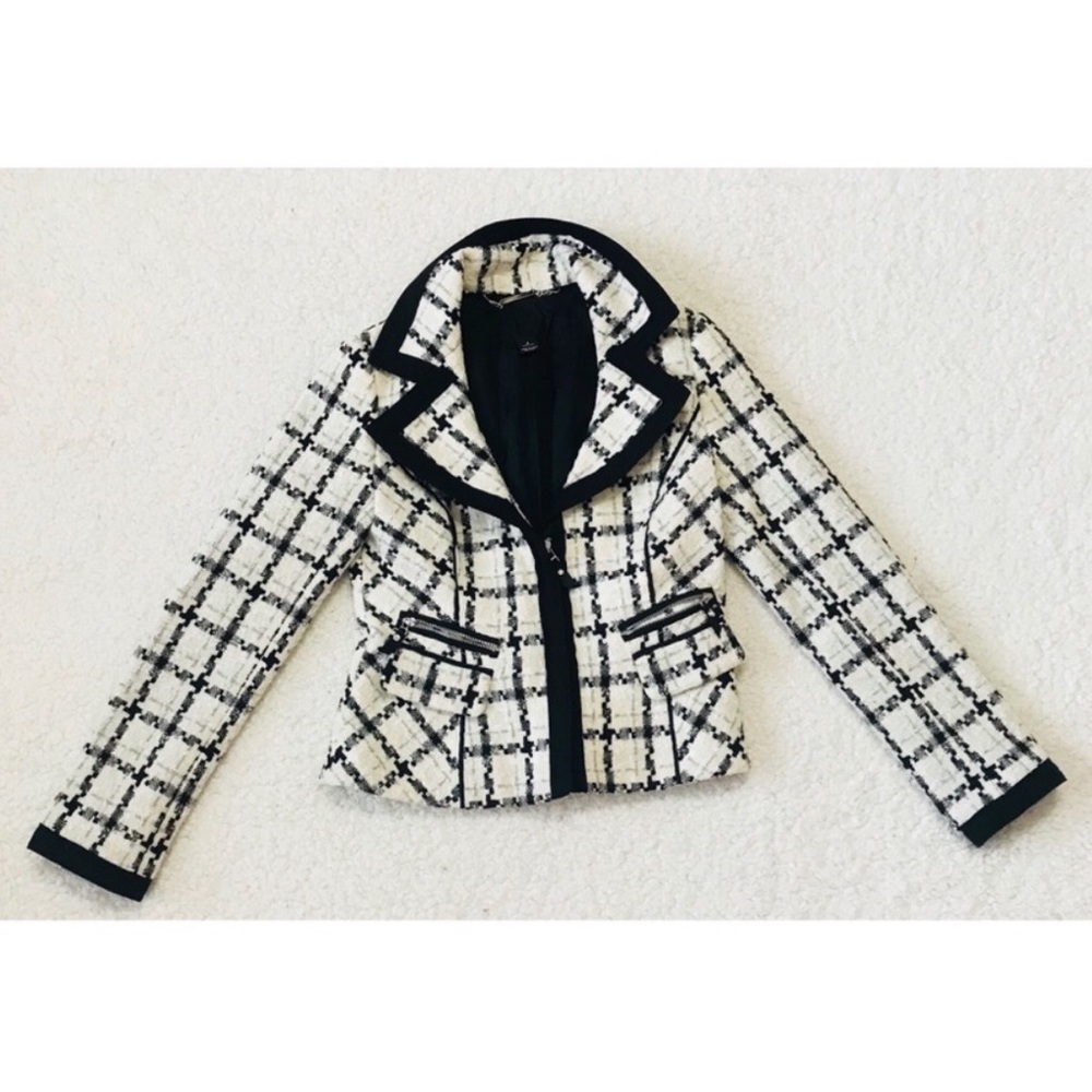 White House Black Market Ivory Tweed Jacket.